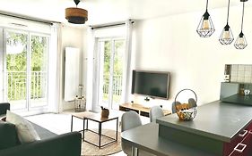 Appartement Central 6 Personnes A 10 Minutes De Disneyland