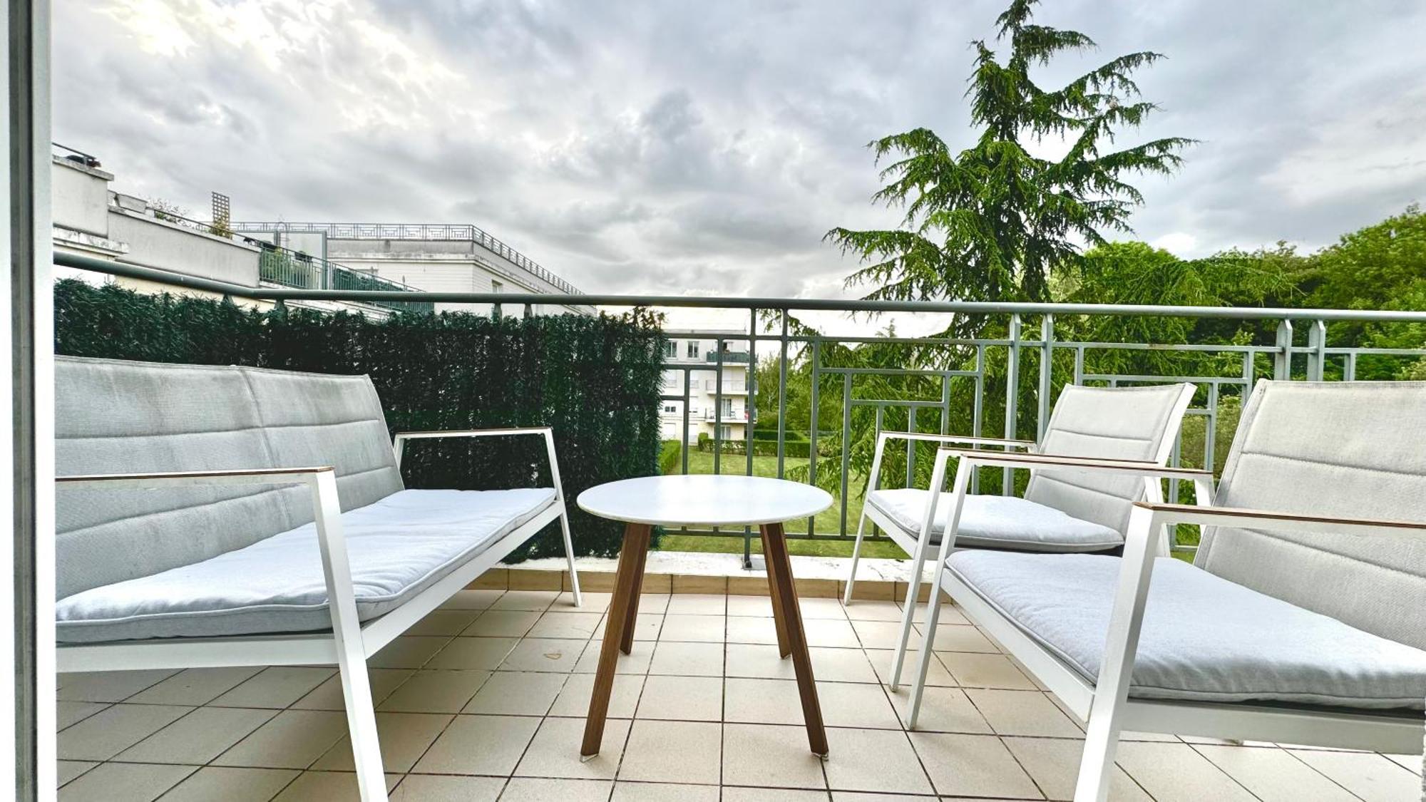 Appartement Central 6 Personnes A 10 Minutes De Disneyland Montevrain Exterior photo