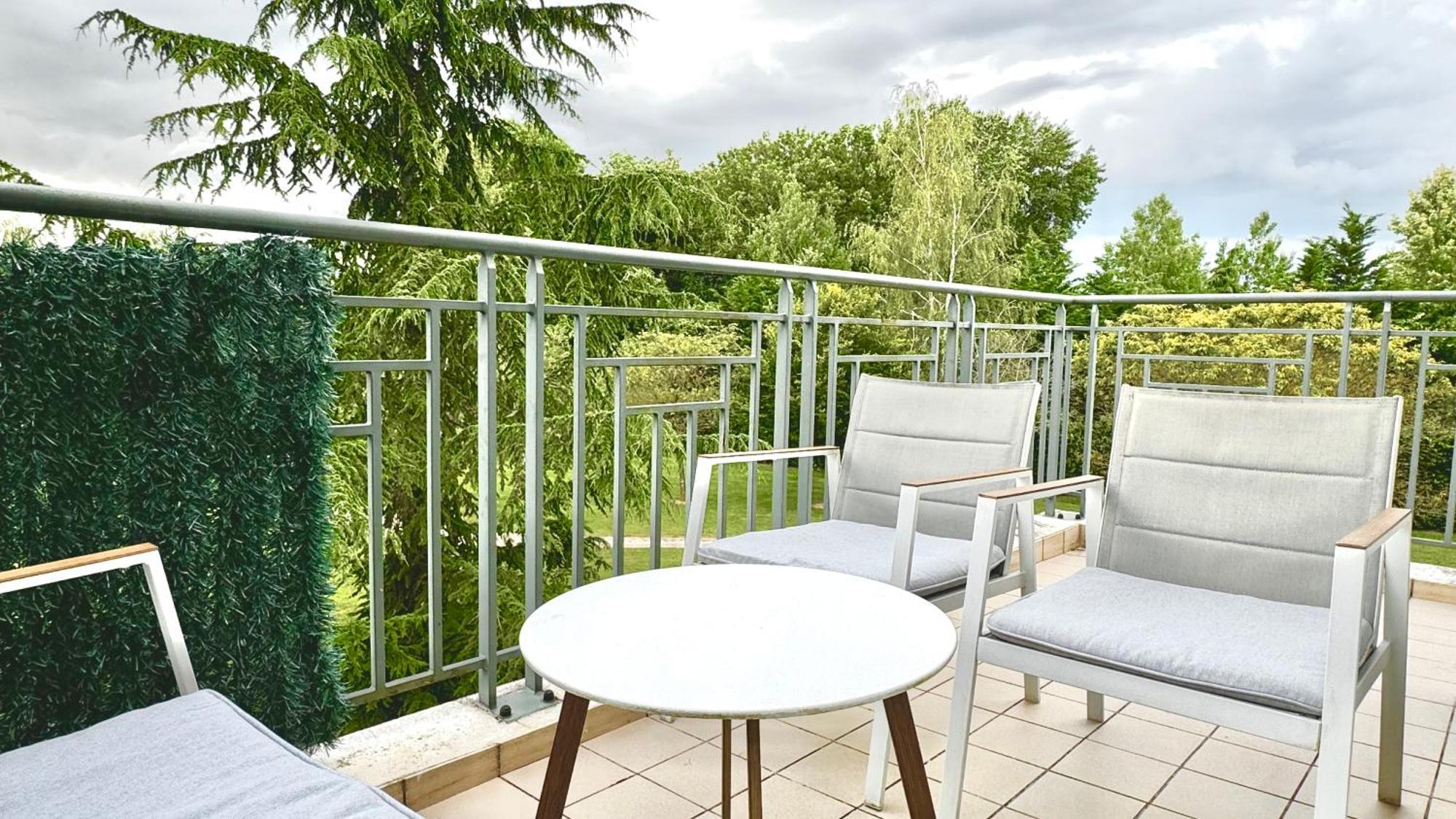 Appartement Central 6 Personnes A 10 Minutes De Disneyland Montevrain Exterior photo